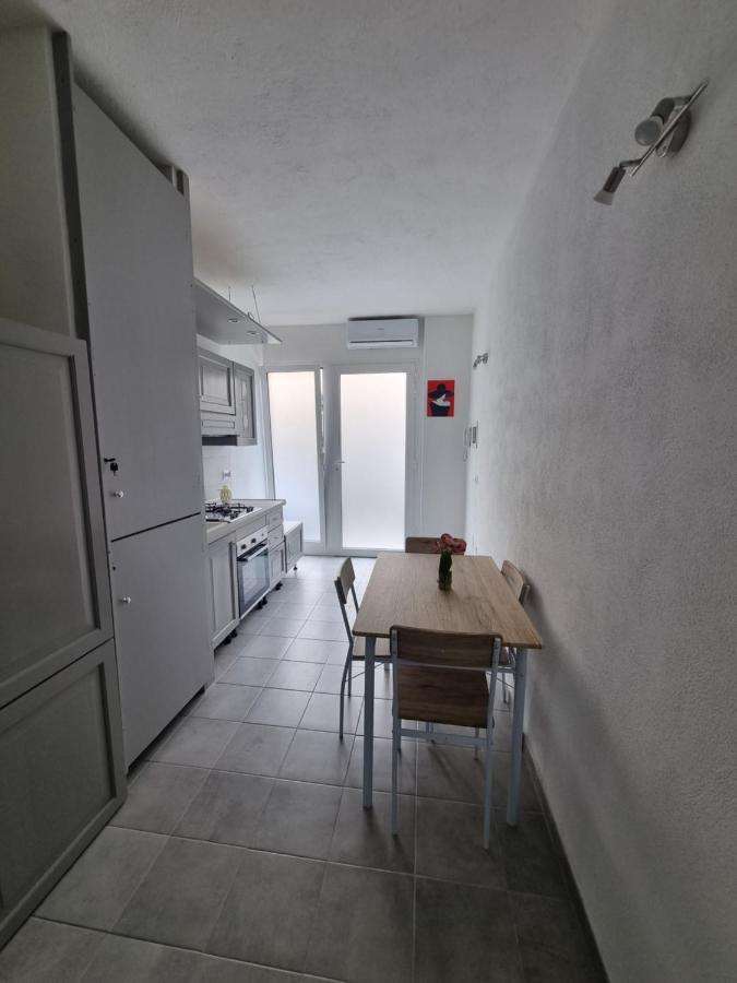 קליארי Mito Apartment מראה חיצוני תמונה