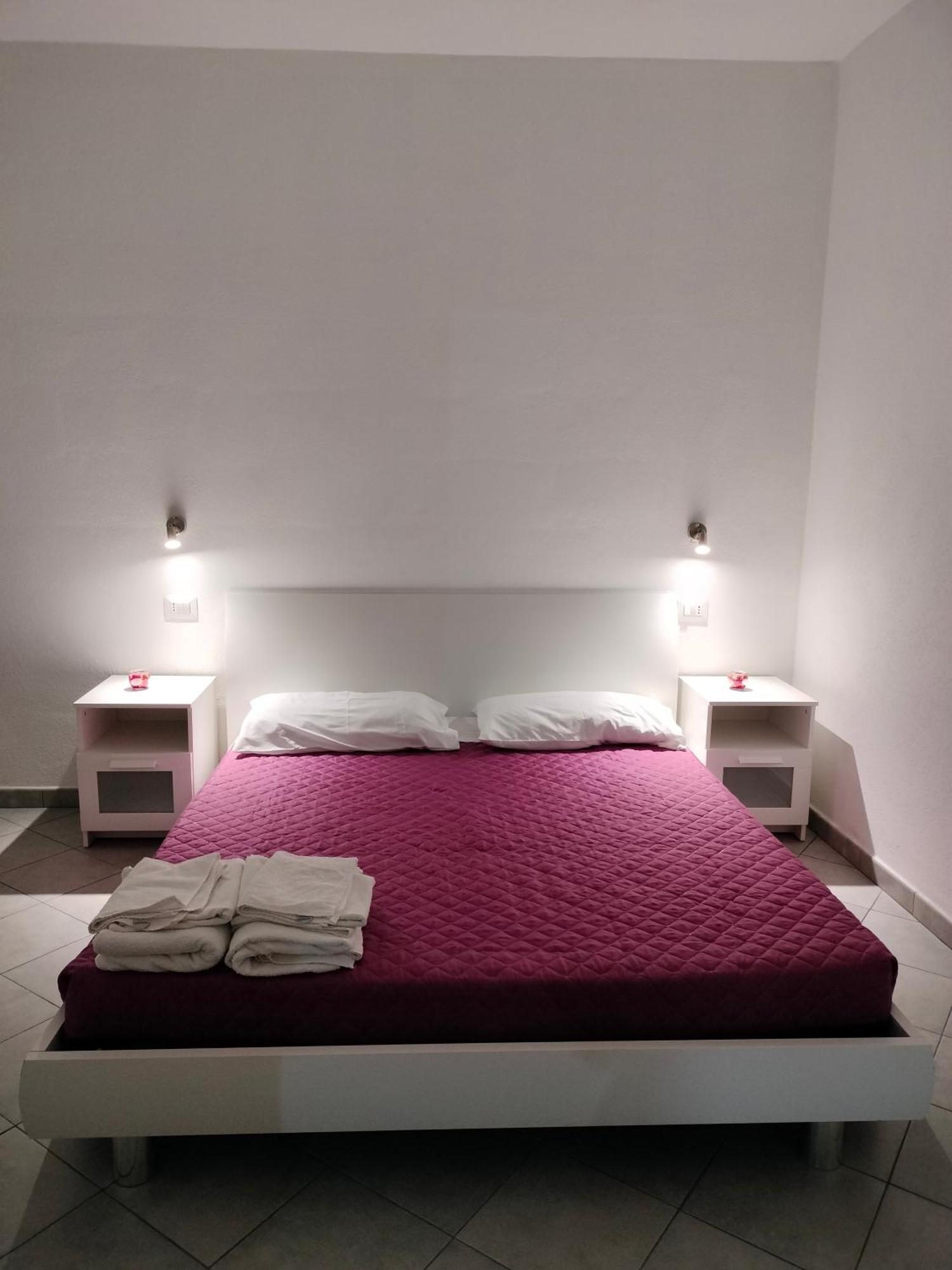 קליארי Mito Apartment מראה חיצוני תמונה